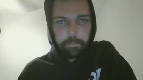 jholls online show from January 17, 2025, 1:36 am