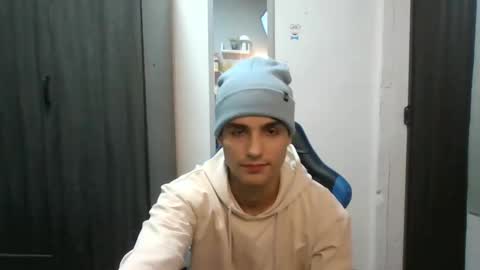 Snapshot of jhon_2000s chatting on February 9, 2025, 1:55 am jhon online show from February 9, 2025, 1:55 am