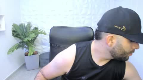 John Bear.... online show from February 4, 2025, 11:16 am