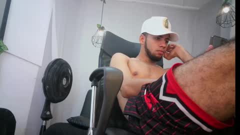 Snapshot of jhon_malo chatting on February 8, 2025, 6:54 am jhon_malo online show from February 8, 2025, 6:54 am