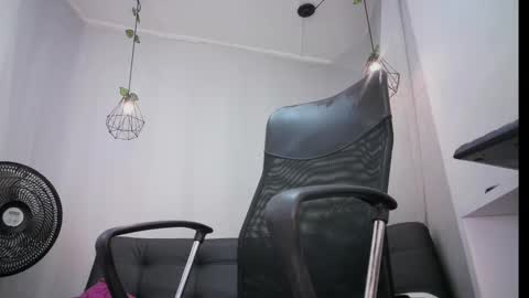 Snapshot of jhon_malo chatting on March 7, 2025, 4:24 am jhon_malo online show from March 7, 2025, 4:24 am