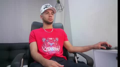 Snapshot of jhon_malo chatting on March 11, 2025, 3:37 am jhon_malo online show from March 11, 2025, 3:37 am