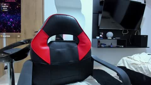 jhonaldsw online show from September 24, 2025, 1:09 am