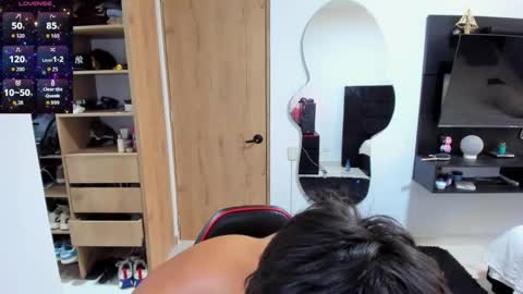 jhonaldsw online show from October 21, 2025, 2:51 pm