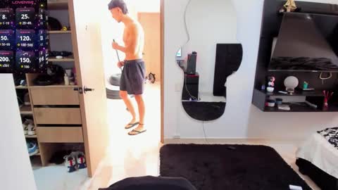 jhonaldsw online show from October 25, 2025, 2:13 pm