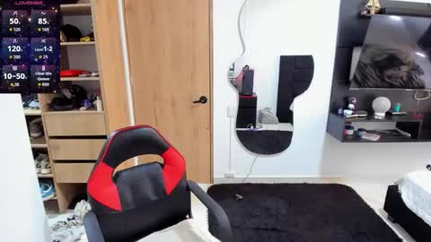 jhonaldsw online show from October 28, 2025, 2:20 pm