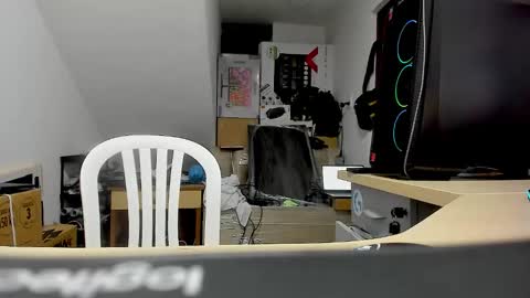 Snapshot of jhonatan_morales_s chatting on October 17, 2025, 5:21 am jhonatan_morales_s online show from October 17, 2025, 5:21 am