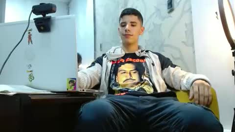 jhon online show from October 23, 2025, 2:11 am