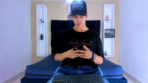 Jhon online show from December 3, 2024, 3:41 am