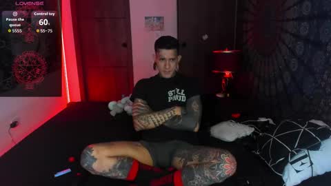 jhonny_ackerman online show from December 3, 2025, 8:40 pm