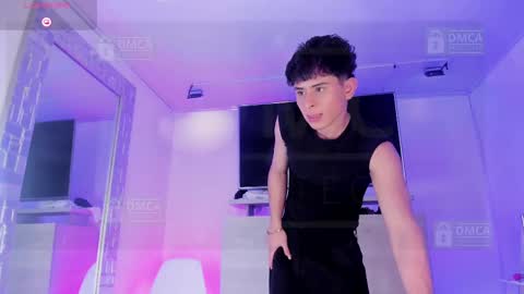 JHONNATHAN online show from September 13, 2025, 9:03 pm