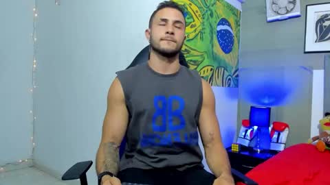 jhonny online show from November 13, 2025, 4:33 am