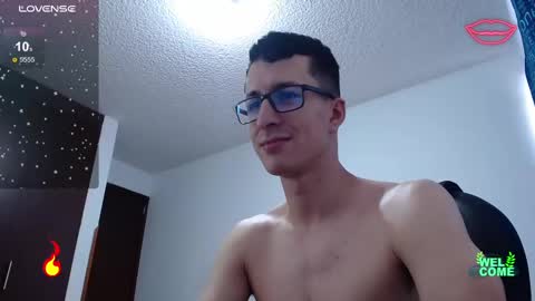 Snapshot of jhonny_hot_s chatting on March 9, 2025, 8:21 pm Jhonny independent model online show from March 9, 2025, 8:21 pm