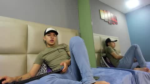 Jhonny online show from October 20, 2025, 1:22 pm