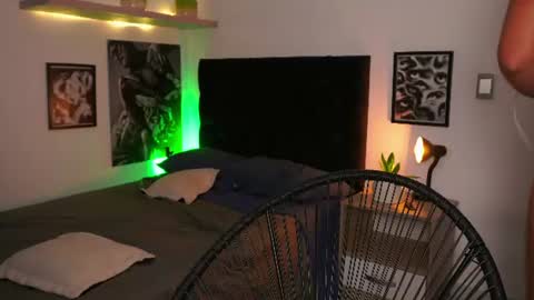 Jhonny  online show from June 24, 2026, 3:49 am