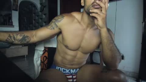 Snapshot of jhonnyxxfitnexx chatting on January 22, 2025, 11:21 pm jh online show from January 22, 2025, 11:21 pm
