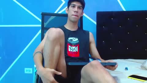 jhony_sex3 online show from March 8, 2025, 8:33 am