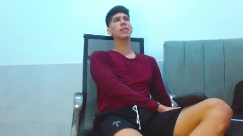 Snapshot of jhony_sex3 chatting on June 2, 2026, 7:43 am jhony_sex3 online show from June 2, 2026, 7:43 am