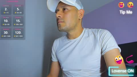 Snapshot of jhonyalzate chatting on December 1, 2024, 11:14 pm Jhony Alzate online show from December 1, 2024, 11:14 pm