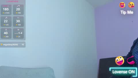 Snapshot of jhonyalzate chatting on December 18, 2024, 7:58 am Jhony Alzate online show from December 18, 2024, 7:58 am