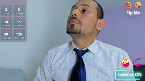 Snapshot of jhonyalzate chatting on December 20, 2024, 3:25 am Jhony Alzate online show from December 20, 2024, 3:25 am