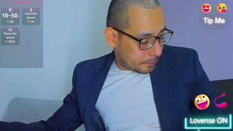Snapshot of jhonyalzate chatting on December 28, 2024, 3:37 am Jhony Alzate online show from December 28, 2024, 3:37 am