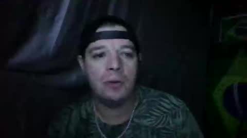 jhonywdl online show from November 7, 2025, 2:11 am