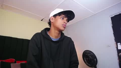 Snapshot of jhos_padill chatting on September 22, 2025, 1:13 pm jhos online show from September 22, 2025, 1:13 pm