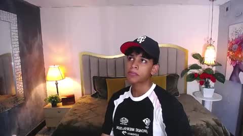 Snapshot of jhos_padill chatting on December 1, 2025, 1:38 pm jhos online show from December 1, 2025, 1:38 pm