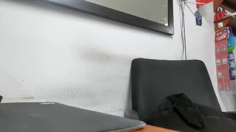 Jhosuamoore  online show from March 1, 2025, 11:26 pm