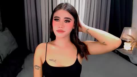 julie online show from November 28, 2025, 6:27 am