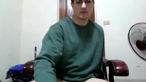 jhwozy online show from December 14, 2024, 9:13 pm