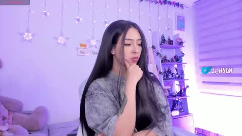 Ji  online show from February 22, 2026, 4:24 am