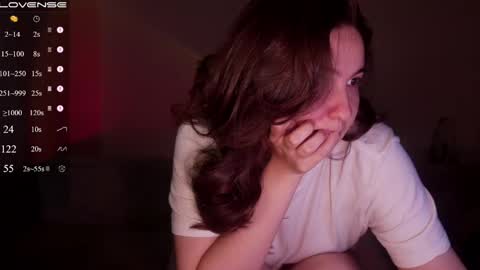 jia_lisaa online show from April 26, 2026, 11:52 am