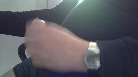 Snapshot of jibey2512 chatting on June 5, 2026, 11:16 am jibey2512 online show from June 5, 2026, 11:16 am