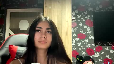 jidiamond online show from November 12, 2025, 7:35 pm