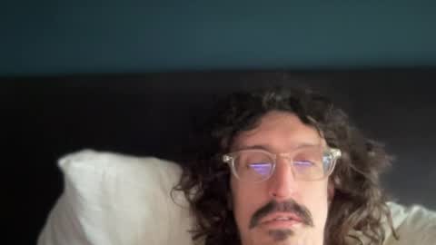 Snapshot of jiggz1986 chatting on April 28, 2026, 8:41 am Jigz1986 online show from April 28, 2026, 8:41 am