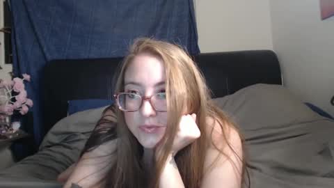 Snapshot of jilliangiselle chatting on February 4, 2025, 5:10 am jilliangiselle online show from February 4, 2025, 5:10 am