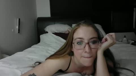 Snapshot of jilliangiselle chatting on February 20, 2026, 6:19 am jilliangiselle online show from February 20, 2026, 6:19 am