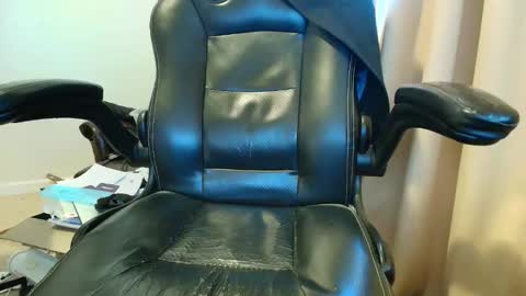 Snapshot of jim74122 chatting on February 3, 2026, 1:48 am jim74122 online show from February 3, 2026, 1:48 am