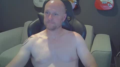 Snapshot of jimforjim chatting on December 12, 2024, 4:48 am Jim online show from December 12, 2024, 4:48 am