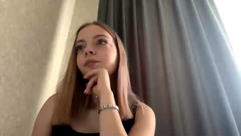 Steff online show from October 22, 2025, 7:08 am