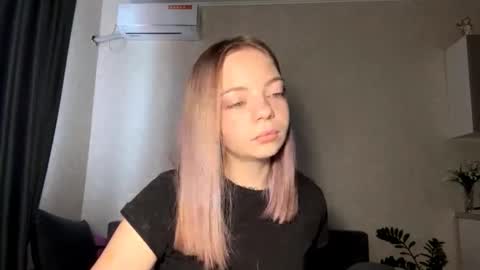 Steff online show from November 2, 2025, 7:22 am