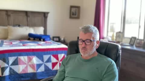 Dad of Three online show from December 22, 2024, 5:32 pm