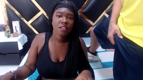 jymmy y pamela online show from October 28, 2025, 12:09 pm