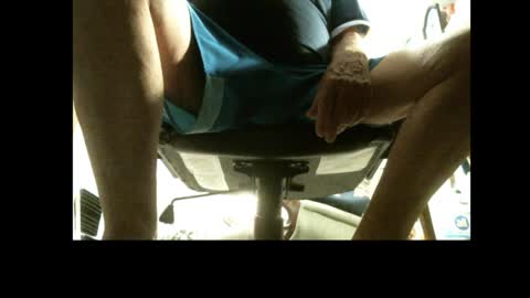 jimwellhung online show from February 6, 2025, 4:10 am