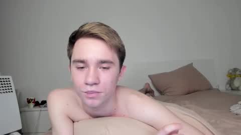 jimyti_bad_boy online show from February 5, 2025, 10:55 pm