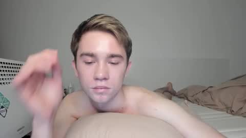 jimyti_bad_boy online show from February 12, 2025, 6:51 am