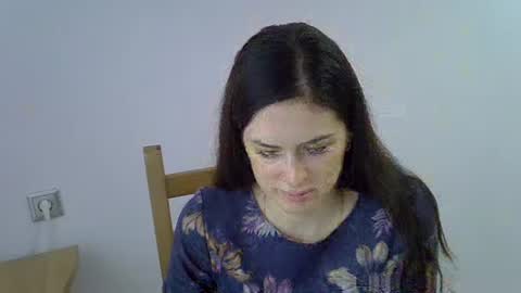 Snapshot of jina_aya2 chatting on November 5, 2025, 9:20 am jina_aya2 online show from November 5, 2025, 9:20 am