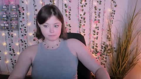 jina_toys online show from September 11, 2025, 8:31 pm